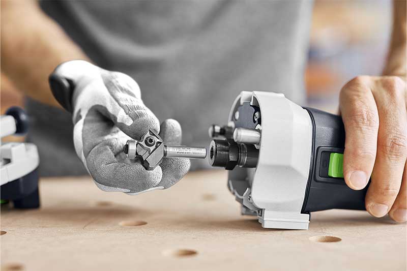 Fräser wird eingelegt