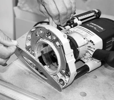 Standardgrundplatte abnehmen