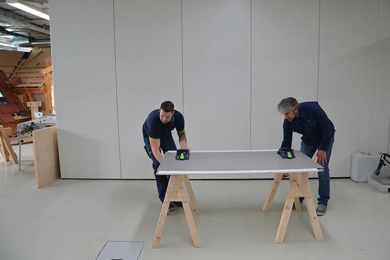 Grossformatige fliesen transportieren