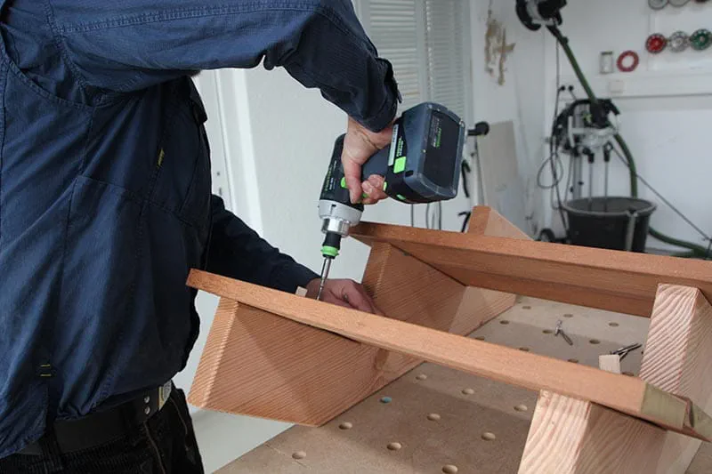 Trittstufen auflegen