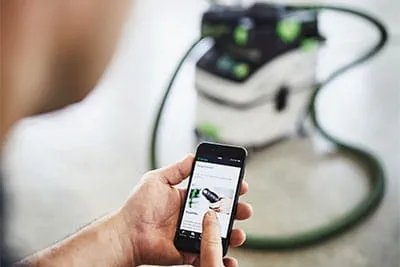 Ferneinschaltung zwischen Werkzeug und Work-App.