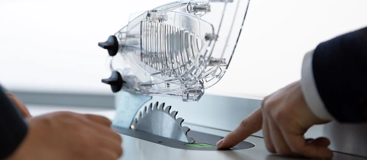 Die SawStop-Technologie in der Festool Tischkreissäge TKS 80