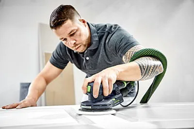 Abschleifen mit dem Festool Exzenterschleifer ETS EC 150
