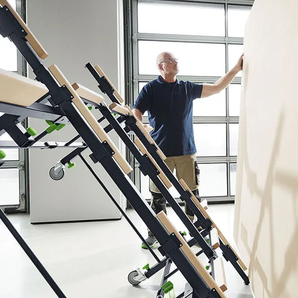 Der mobile Sägetisch STM 1800 von Festool