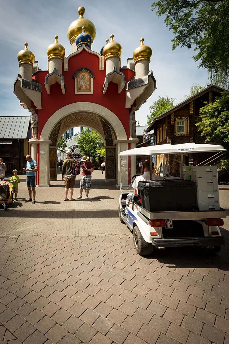 Die bemalten Gebäude des Europa-Parks.