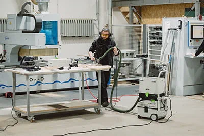 Eine Tischlerei in Berlin wird vom Start-Up zum Großbetrieb