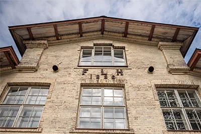 Historische Backsteingebäude in Billnäs