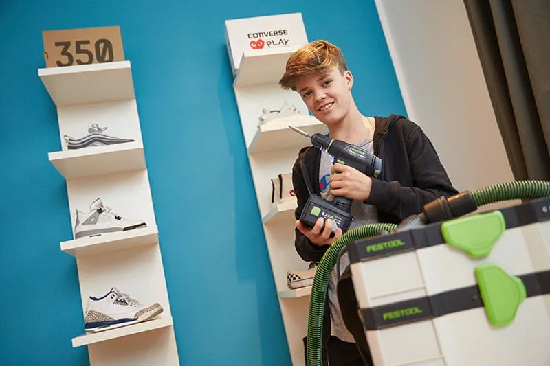 Regalbau mit dem Akku-Bohrschrauber von Festool