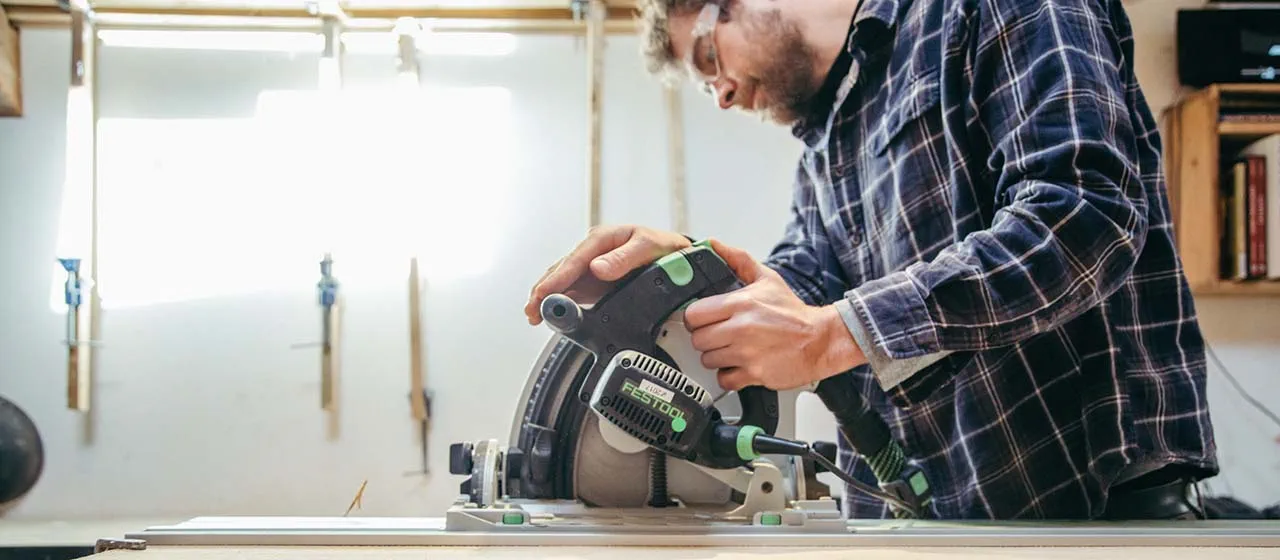 Holzarbeiten mit der Tauchsäge